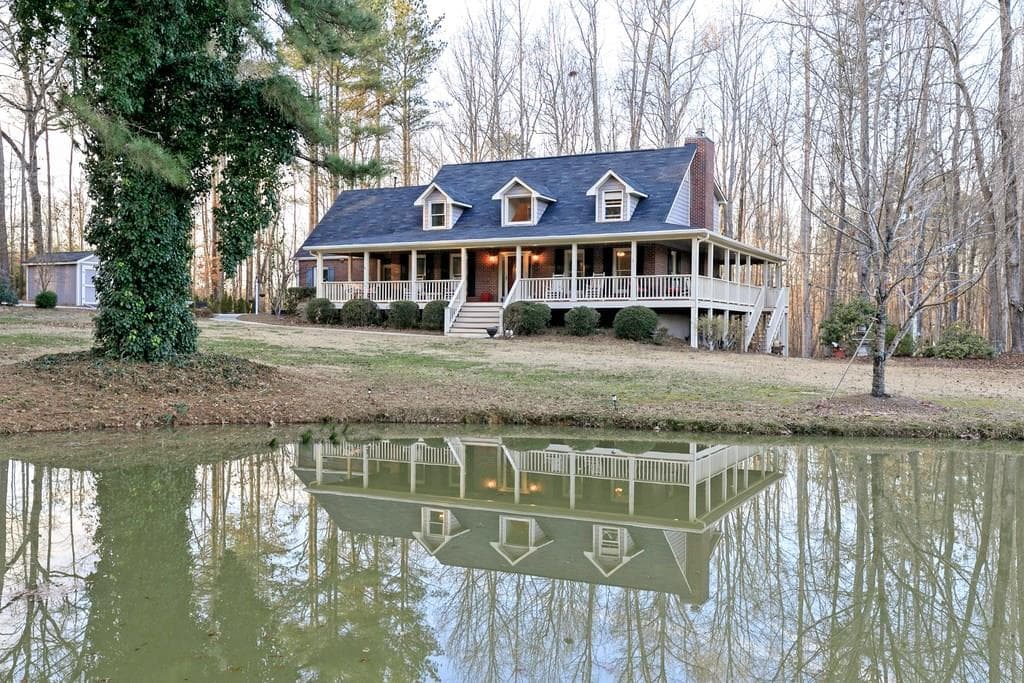 3 bedroom, 2,690 sq ft single family residence sold at 319 Holland Road, Dallas, GA 30157