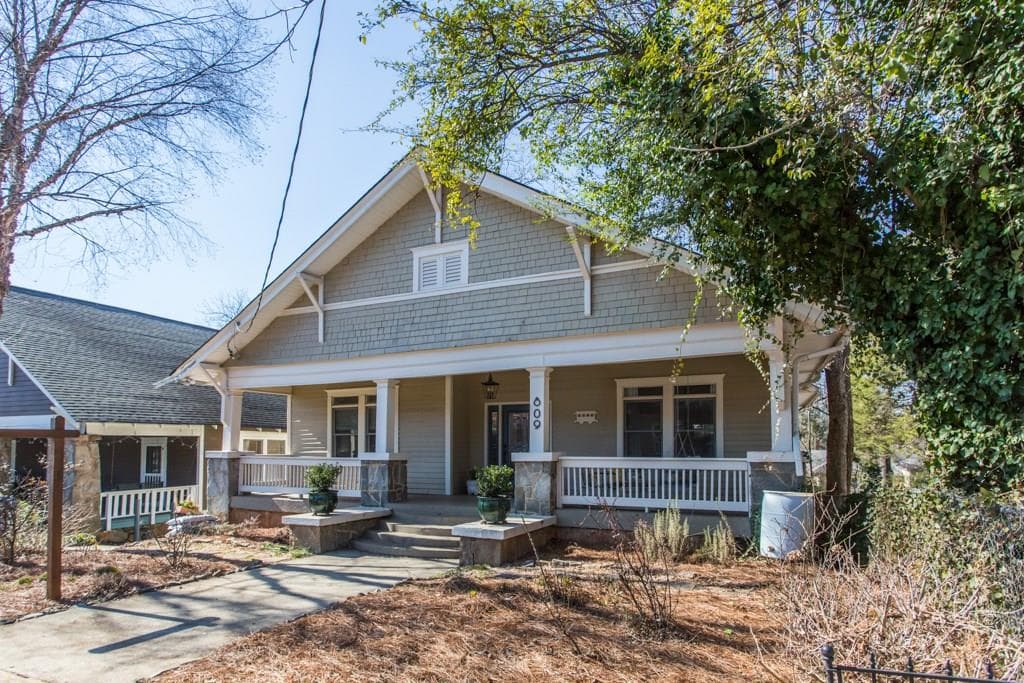 3 bedroom, 1,769 sq ft single family residence sold at 809 Essie Avenue, Atlanta, GA 30316