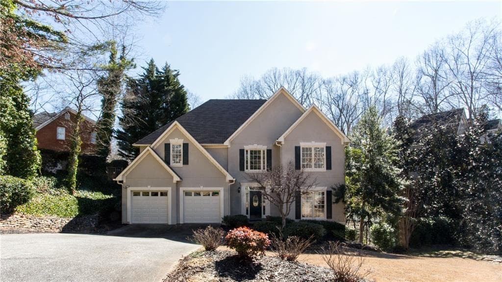 4 bedroom, 3,303 sq ft single family residence sold at 12045 Wildwood Springs Drive, Roswell, GA 30075
