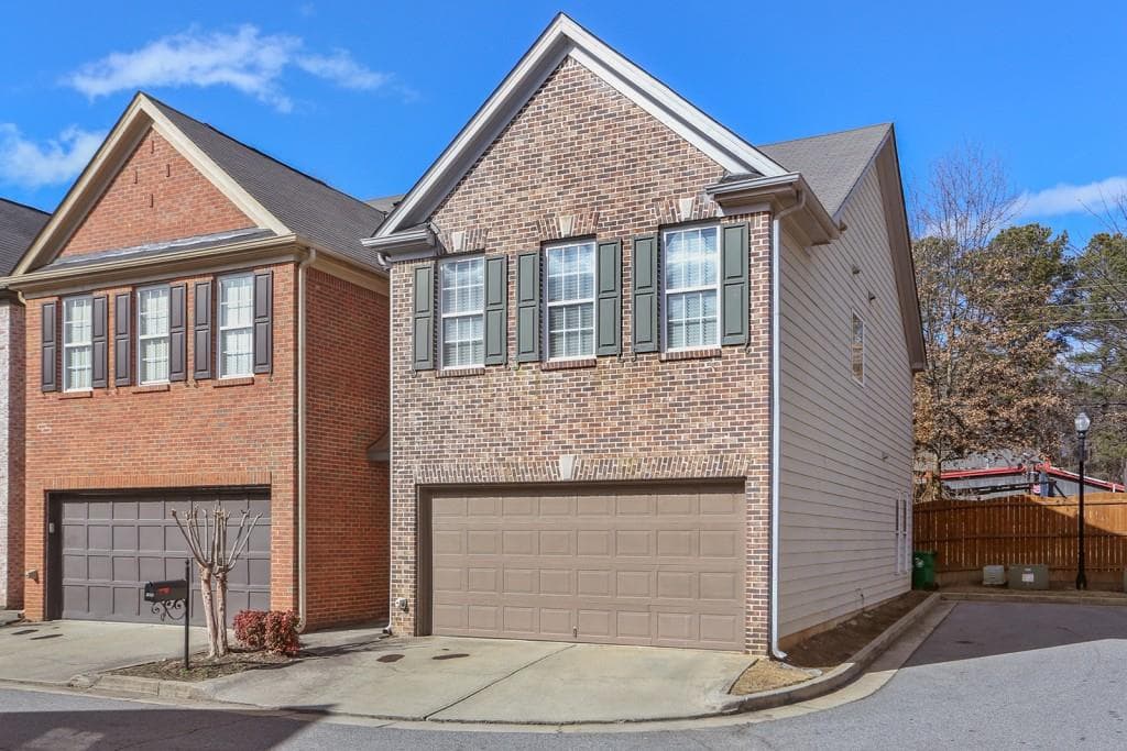 3 bedroom, 1,845 sq ft townhouse sold at 1928 Harrison Park Drive, Atlanta, GA 30341