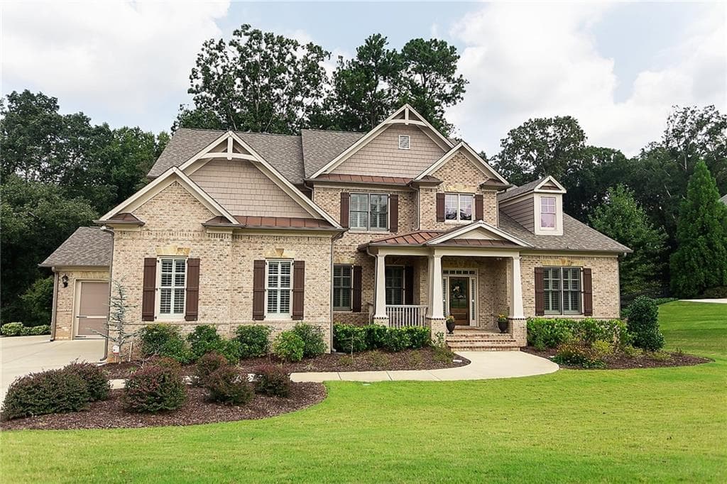 4 bedroom, 3,591 sq ft single family residence sold at 1050 Windfaire Place, Roswell, GA 30076