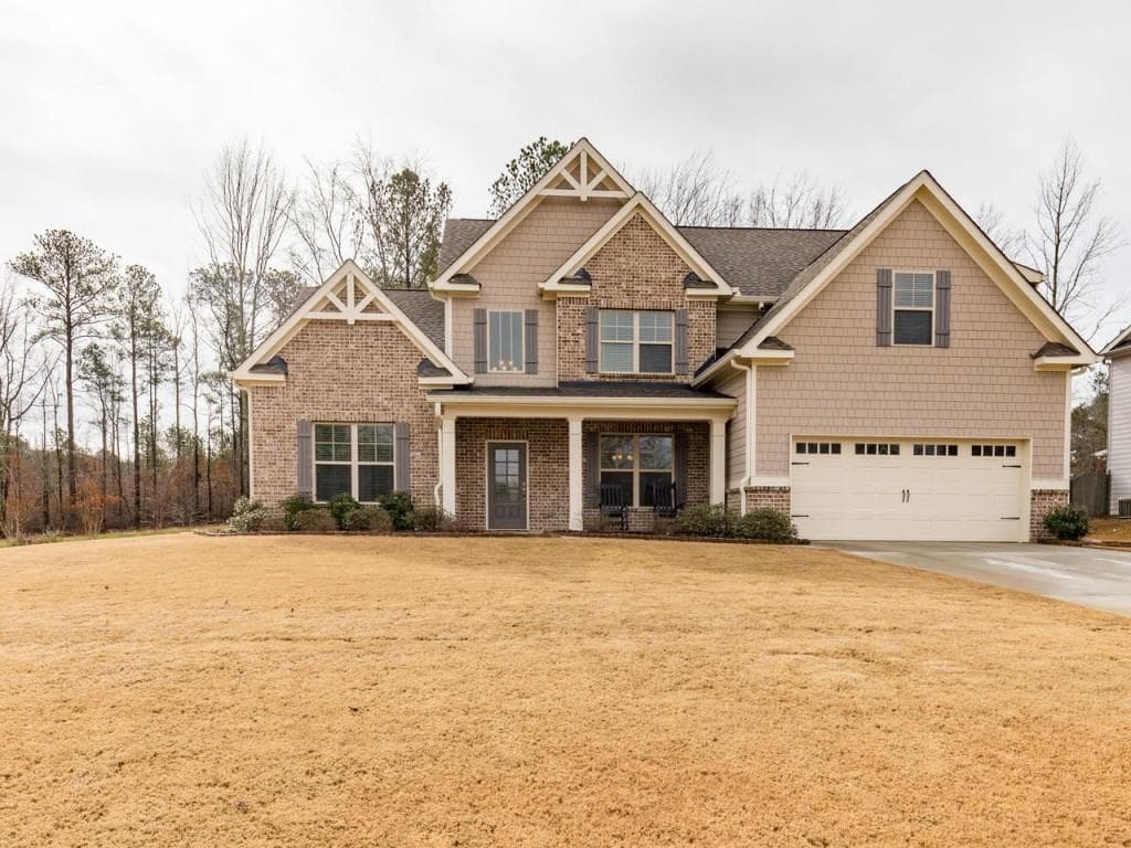 4 bedroom, 3,099 sq ft single family residence sold at 1220 Kristen Lane, Loganville, GA 30052