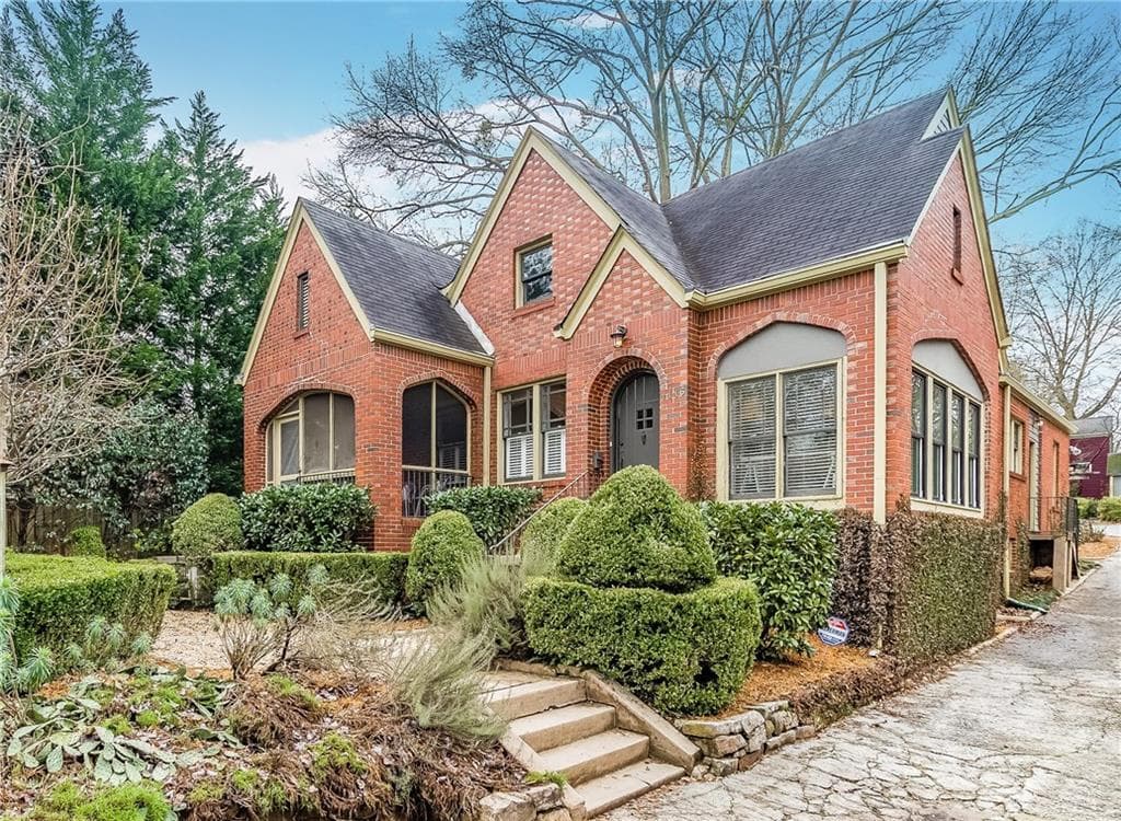 2 bedroom, 2,404 sq ft single family residence sold at 1115 E Rock Springs Road, Atlanta, GA 30306