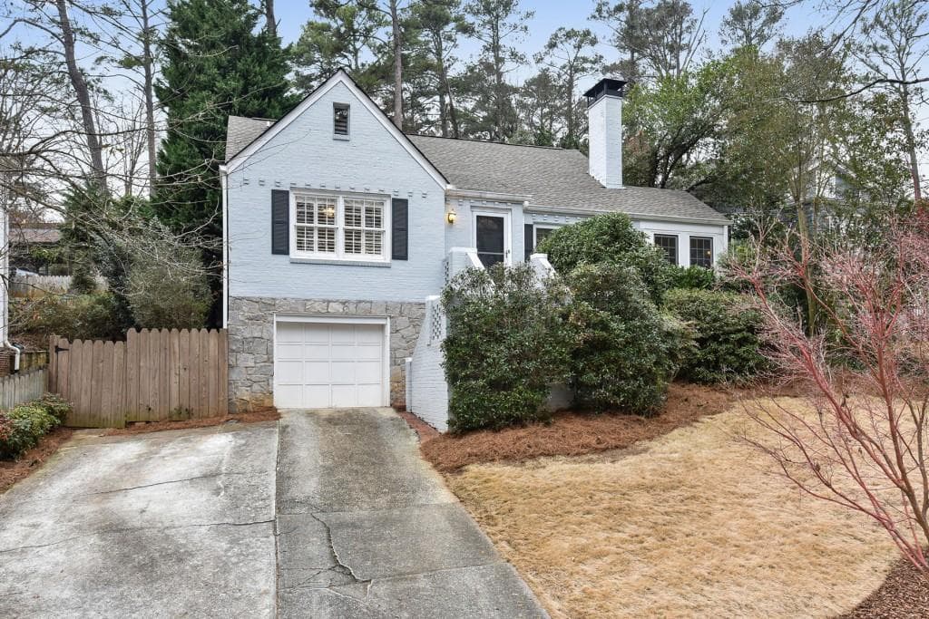 3 bedroom, 2,009 sq ft single family residence sold at 1686 Pine Ridge Drive, Atlanta, GA 30324