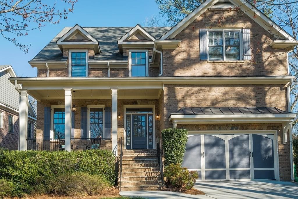 6 bedroom single family residence sold at 2829 Duncan Drive, Brookhaven, GA 30341