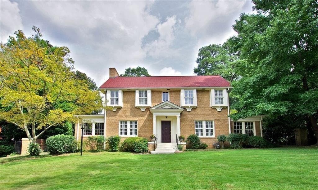 4 bedroom single family residence sold at 1097 Oxford Road, Atlanta, GA 30306