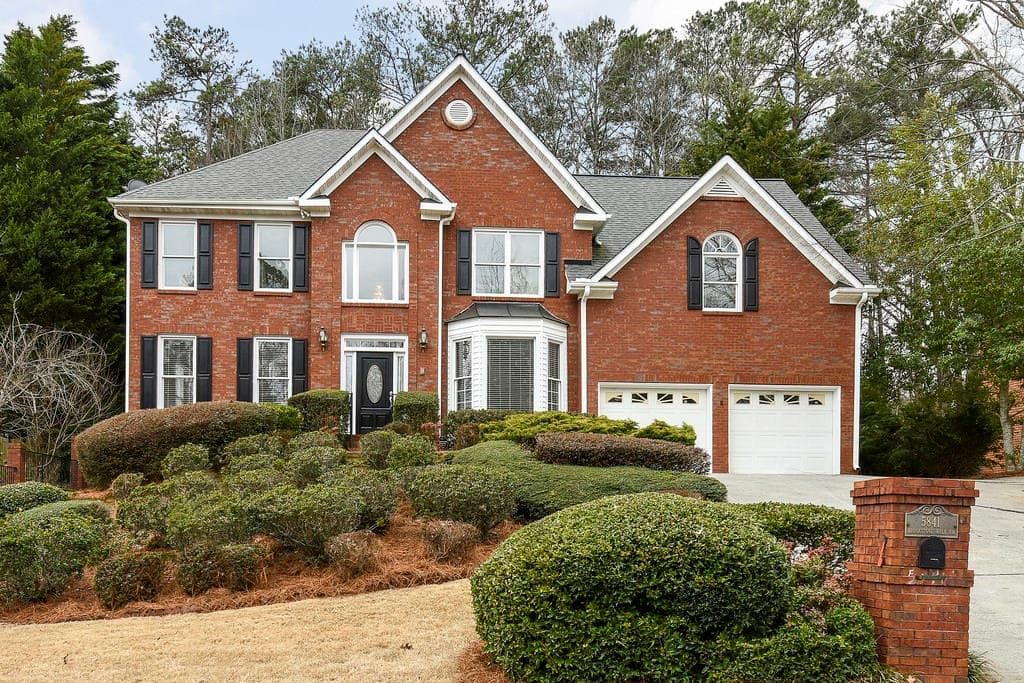 5 bedroom, 4,100 sq ft single family residence sold at 5841 BROOKSTONE Walk, Acworth, GA 30101