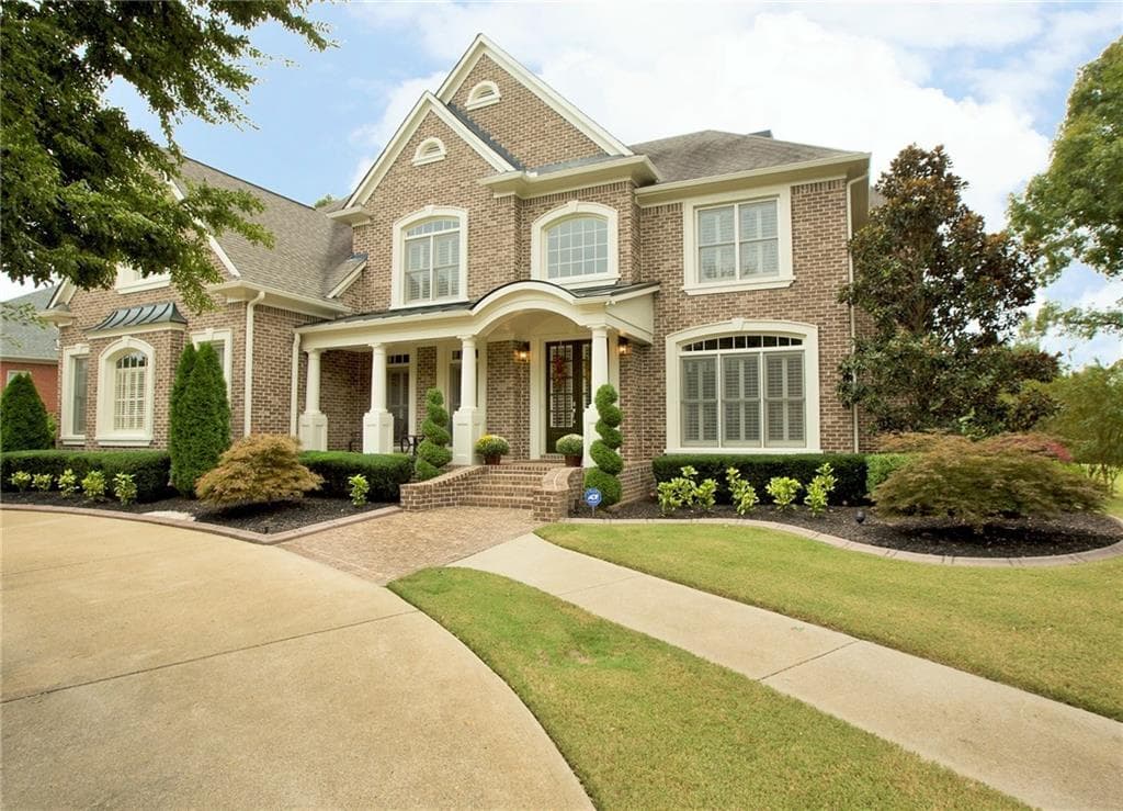 6 bedroom, 5,066 sq ft single family residence sold at 275 Grandmar Chase, Canton, GA 30115