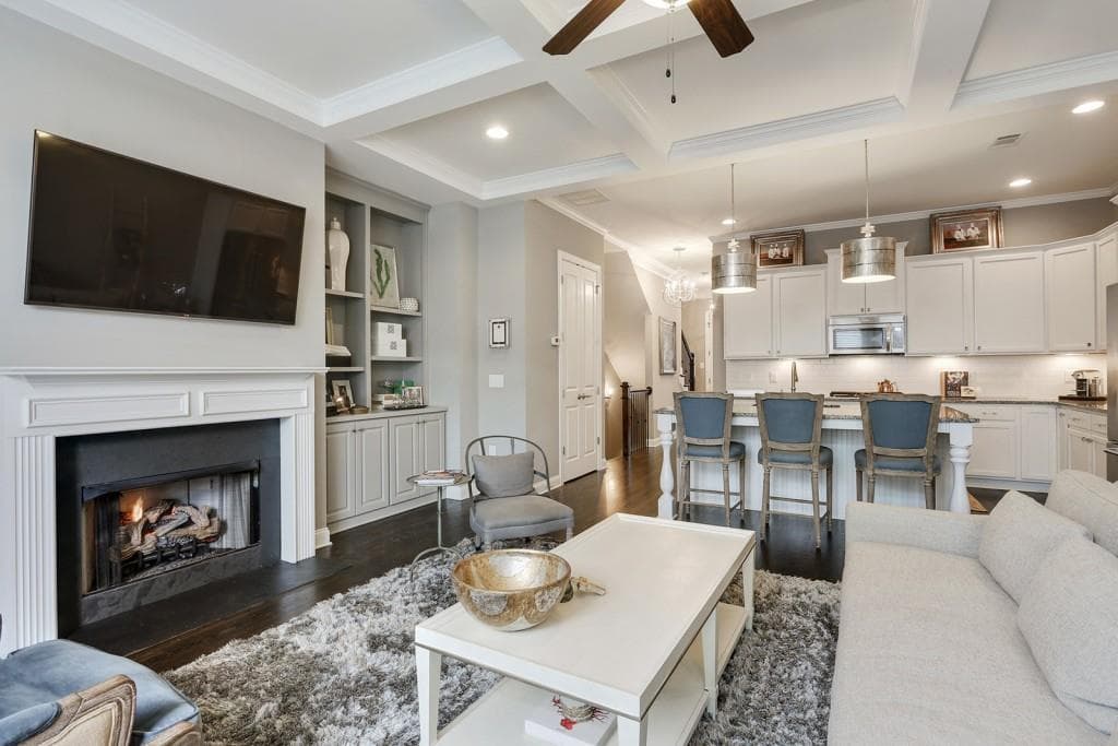 3 bedroom, 2,850 sq ft townhouse sold at 2149 Havenwood Trail, Brookhaven, GA 30319
