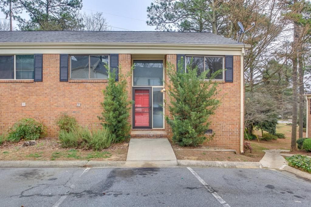 4 bedroom, 1,846 sq ft townhouse sold at 3340 Northcrest Road D, Atlanta, GA 30340