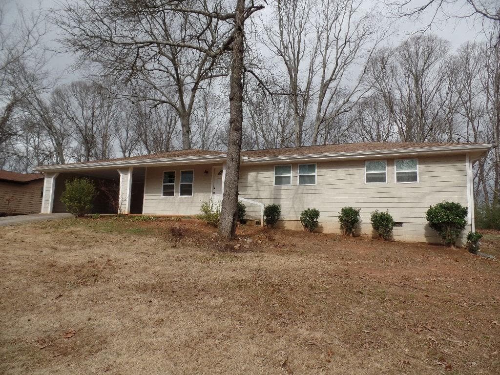 3 bedroom, 1,259 sq ft single family residence sold at 5700 Bob White Lane, Douglasville, GA 30135