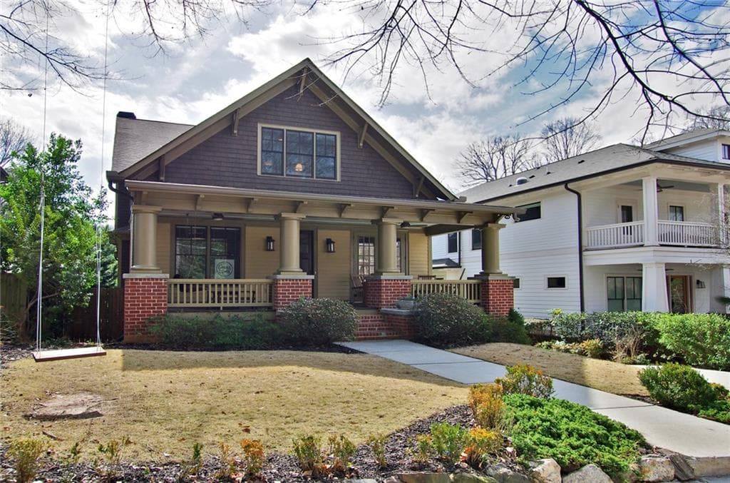 5 bedroom, 4,035 sq ft single family residence sold at 1607 Marlbrook Drive, Atlanta, GA 30307
