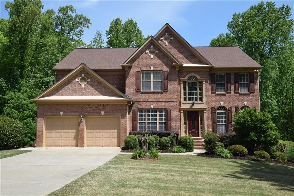 6 bedroom, 5,048 sq ft single family residence sold at 1620 Alvecote Court, Cumming, GA 30041