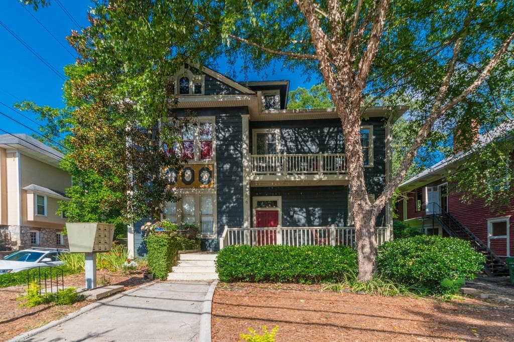1 bedroom, 1,407 sq ft condominium sold at 916 Myrtle Street 4, Atlanta, GA 30309