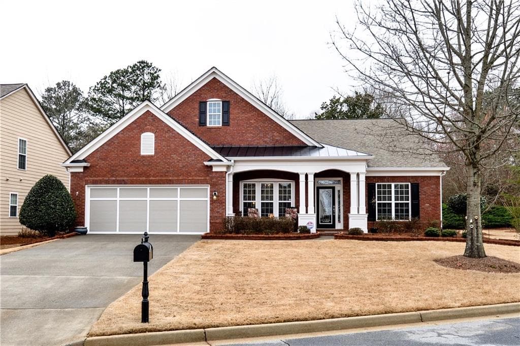 3 bedroom, 3,047 sq ft single family residence sold at 6170 Pristine Drive, Cumming, GA 30040