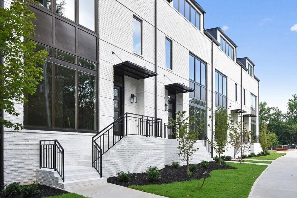 2978 Hermance Drive 103, Brookhaven, GA 30319 — most recent listing photo