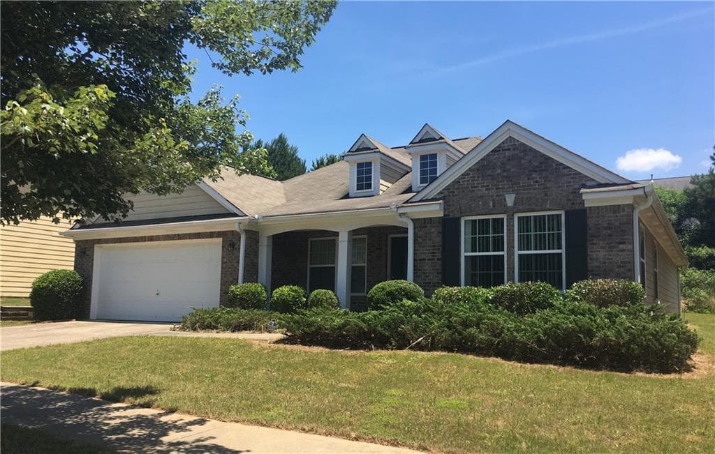 3 bedroom, 1,930 sq ft single family residence sold at 1228 Sparkling Cove Drive, Buford, GA 30518