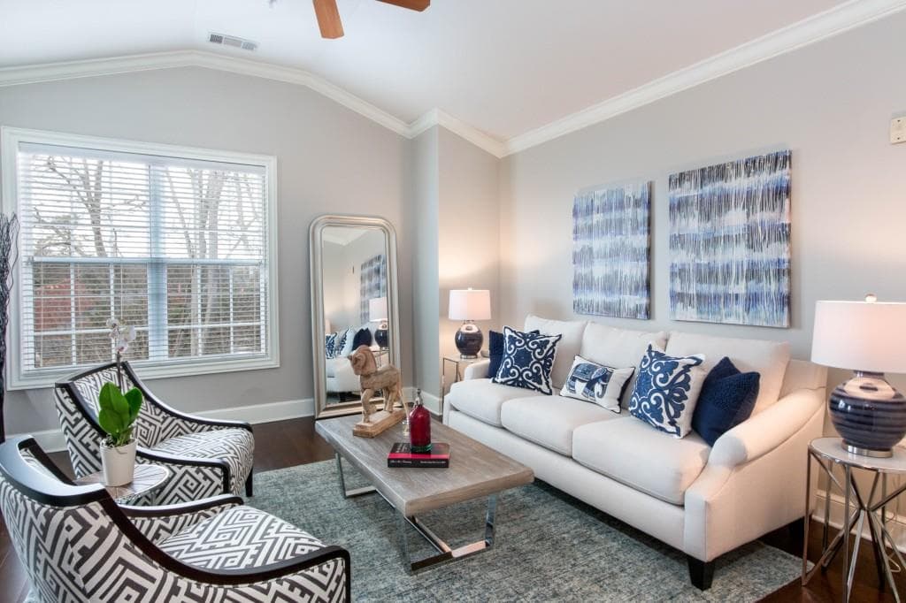 1 bedroom, 1,213 sq ft condominium sold at 4805 Ivy Ridge Drive 402, Smyrna, GA 30080