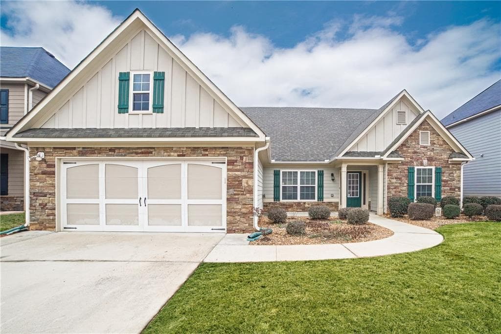 3 bedroom, 2,058 sq ft single family residence sold at 3464 Pinegate Trail, Snellville, GA 30039