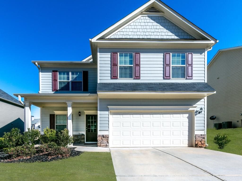 4 bedroom, 2,600 sq ft single family residence sold at 190 Stonewood Creek Drive, Dallas, GA 30132