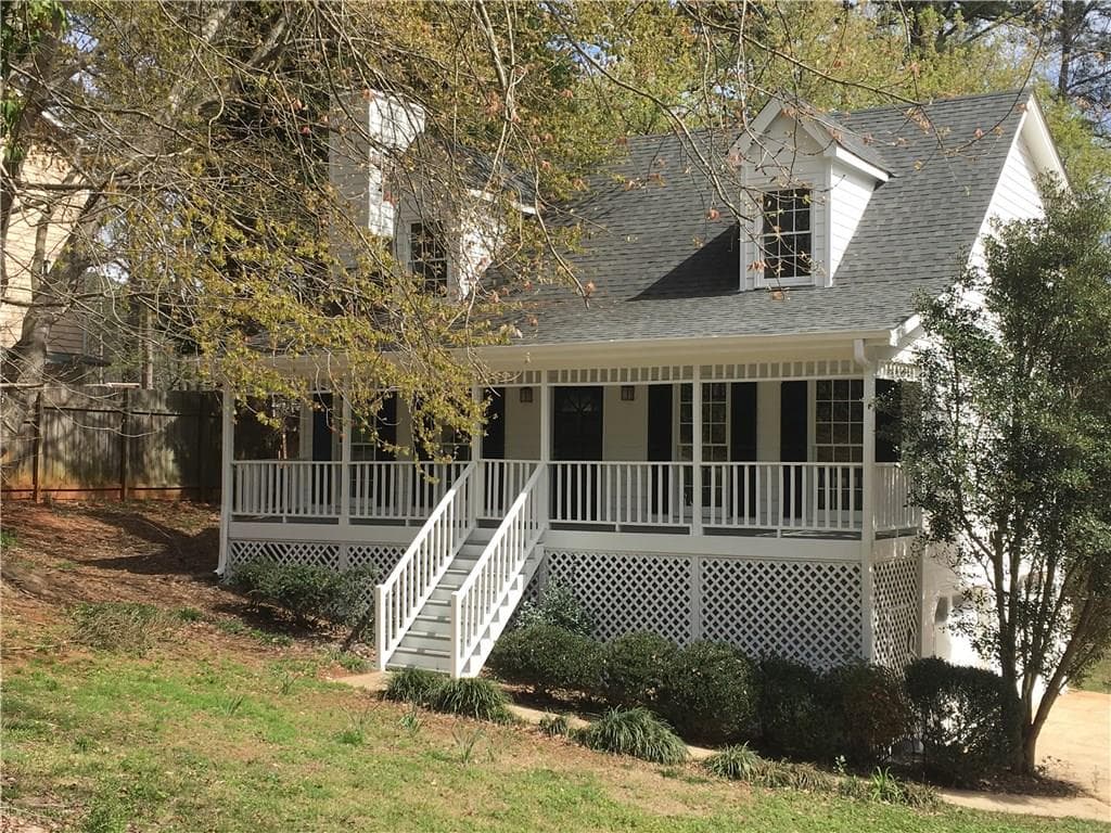 4 bedroom, 1,724 sq ft single family residence sold at 176 Arbour Run, Suwanee, GA 30024