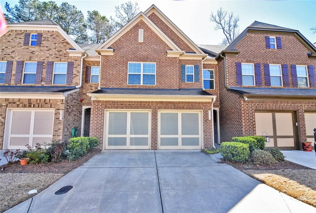3 bedroom, 1,944 sq ft townhouse sold at 3373 Vintage Circle, Smyrna, GA 30080