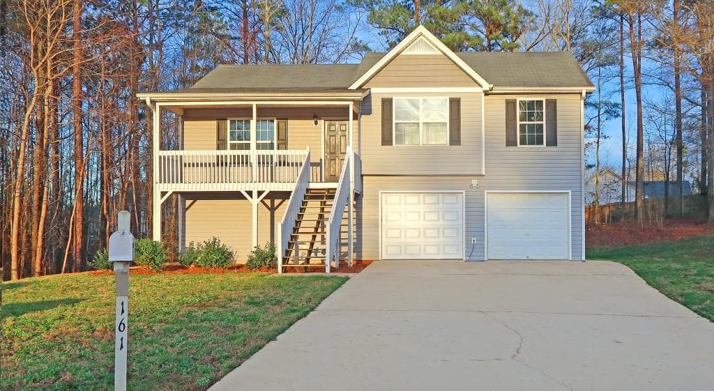 3 bedroom, 1,246 sq ft single family residence sold at 161 Shingle Oak Drive, Dallas, GA 30157