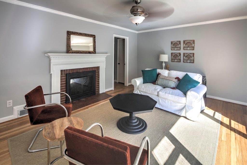 4 bedroom, 2,320 sq ft single family residence sold at 656 Channing Drive, Atlanta, GA 30318