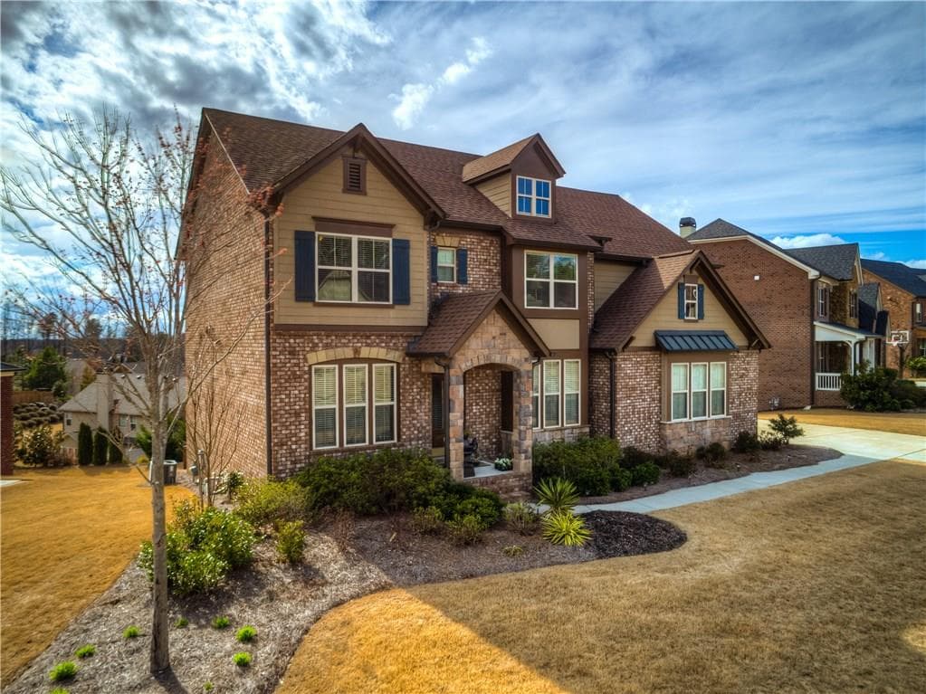 5 bedroom, 3,075 sq ft single family residence sold at 4770 Allistair Drive, Cumming, GA 30040