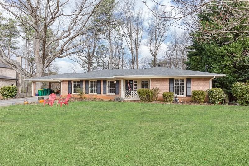 3 bedroom, 1,648 sq ft single family residence sold at 500 Read Lane, Atlanta, GA 30328