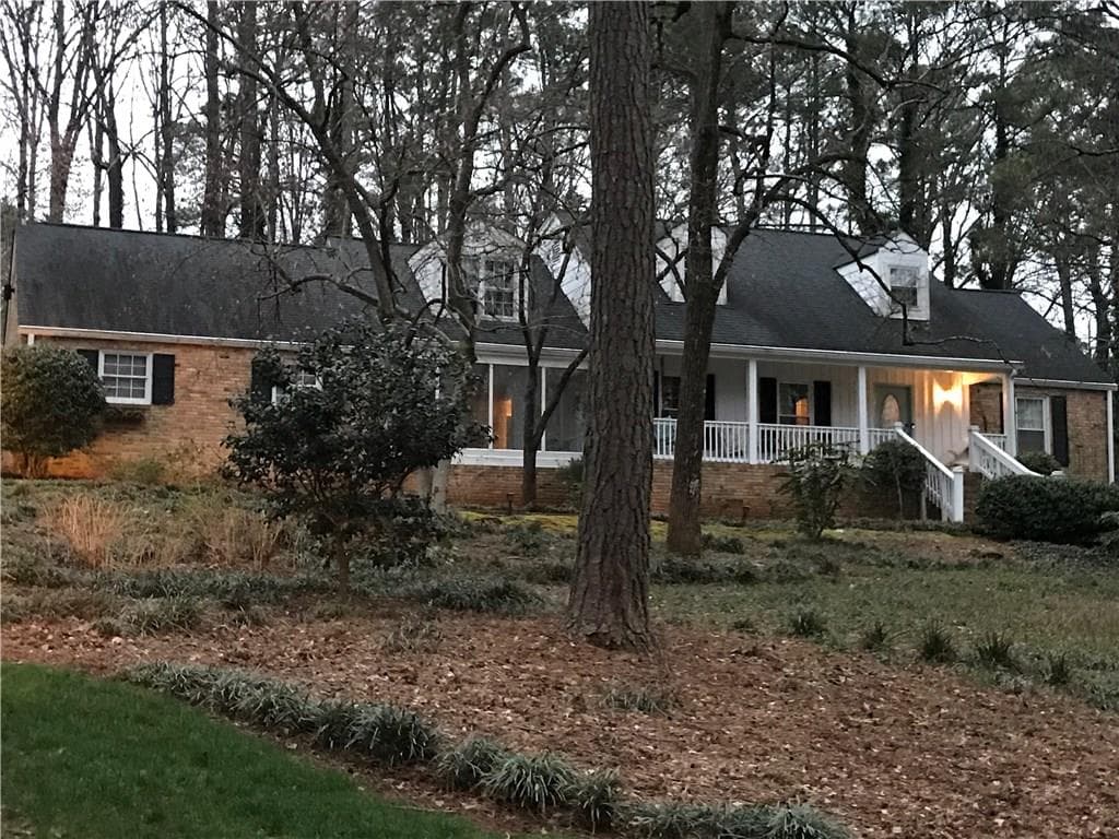 5 bedroom single family residence sold at 2244 Deer Ridge Drive, Smoke Rise, GA 30087