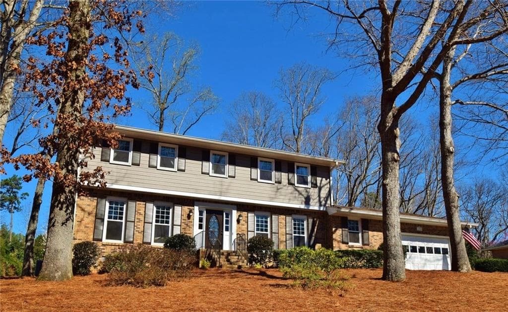 2454 Sandell Drive, Dunwoody, GA 30338 — most recent listing photo