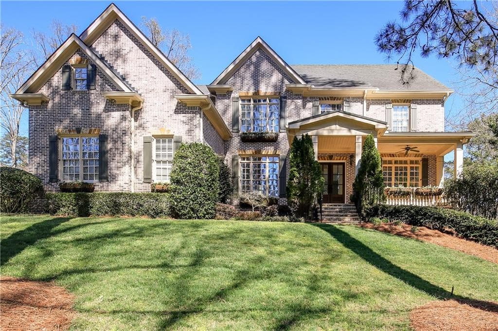 6 bedroom, 5,190 sq ft single family residence sold at 790 Stovall Boulevard, Atlanta, GA 30342