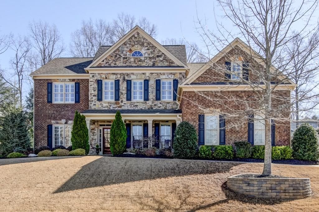5 bedroom, 4,124 sq ft single family residence sold at 4568 Wigley Estates Road, Marietta, GA 30066