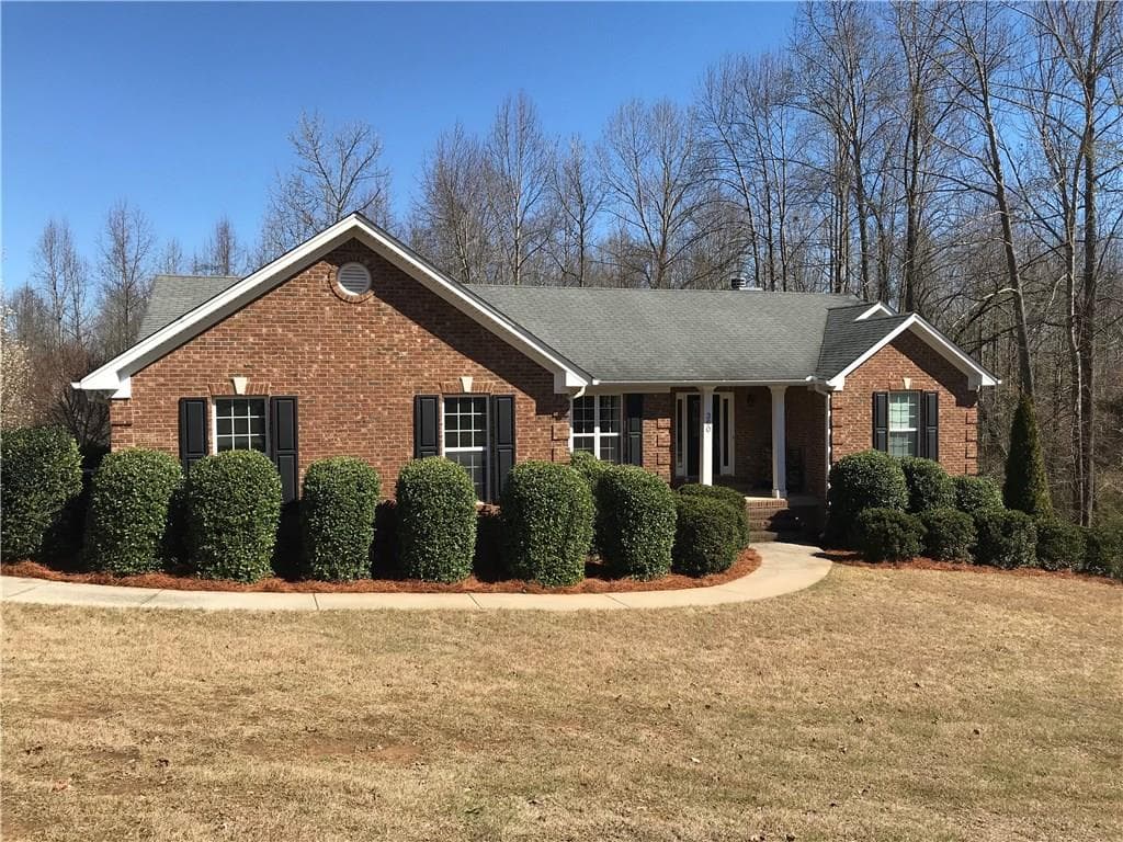 4 bedroom, 2,628 sq ft single family residence sold at 360 Psalms Drive, Jefferson, GA 30549