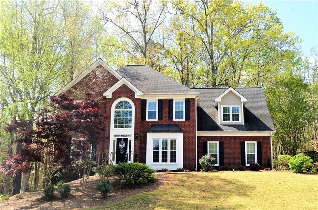 5 bedroom, 2,872 sq ft single family residence sold at 1930 Eagle Valley Court, Lawrenceville, GA 30043