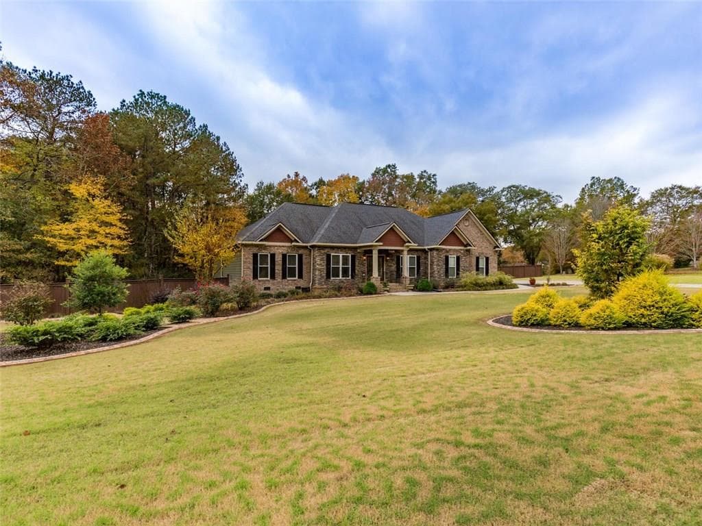 4 bedroom, 3,170 sq ft single family residence sold at 2581 Mars Hill Church Road, Acworth, GA 30101