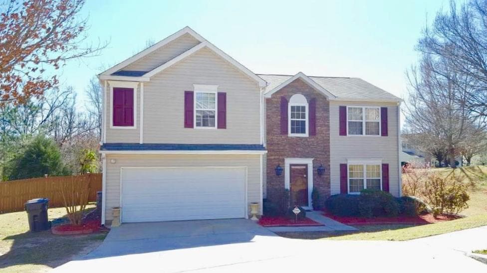 4 bedroom, 2,312 sq ft single family residence sold at 1715 Ivey Pointe Court, Lawrenceville, GA 30045