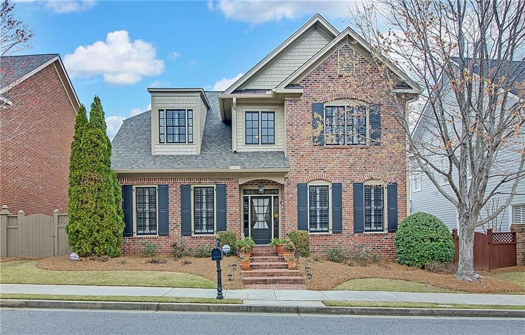 3 bedroom, 2,785 sq ft single family residence sold at 2040 Arminda Court, Alpharetta, GA 30022