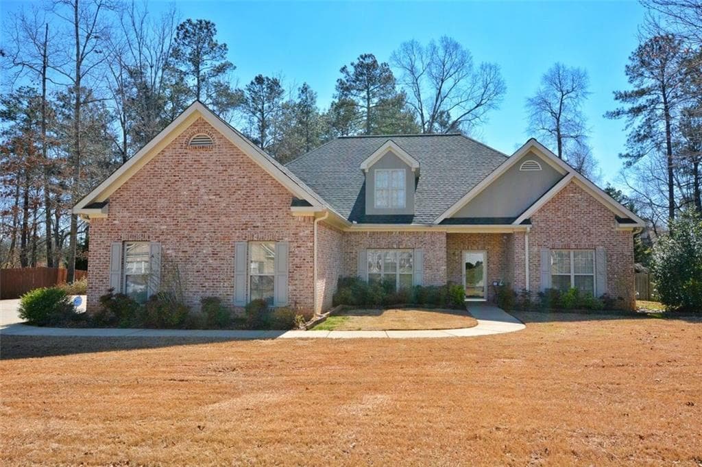 3 bedroom, 2,167 sq ft single family residence sold at 2919 Stanway Avenue, Douglasville, GA 30135