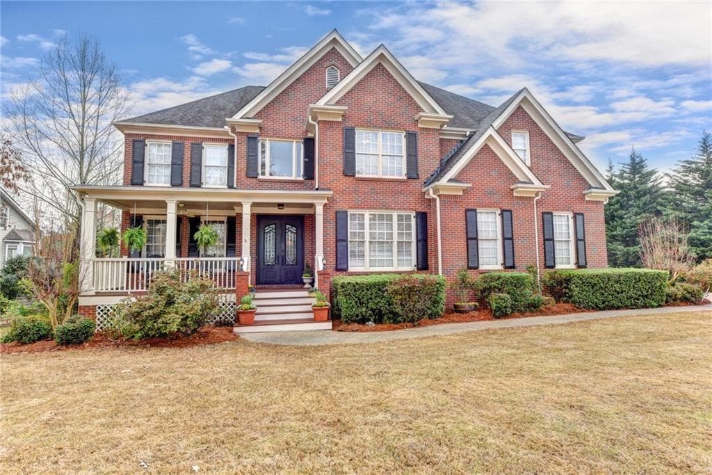 6 bedroom, 4,909 sq ft single family residence sold at 332 Oak Hill Lane, Canton, GA 30115