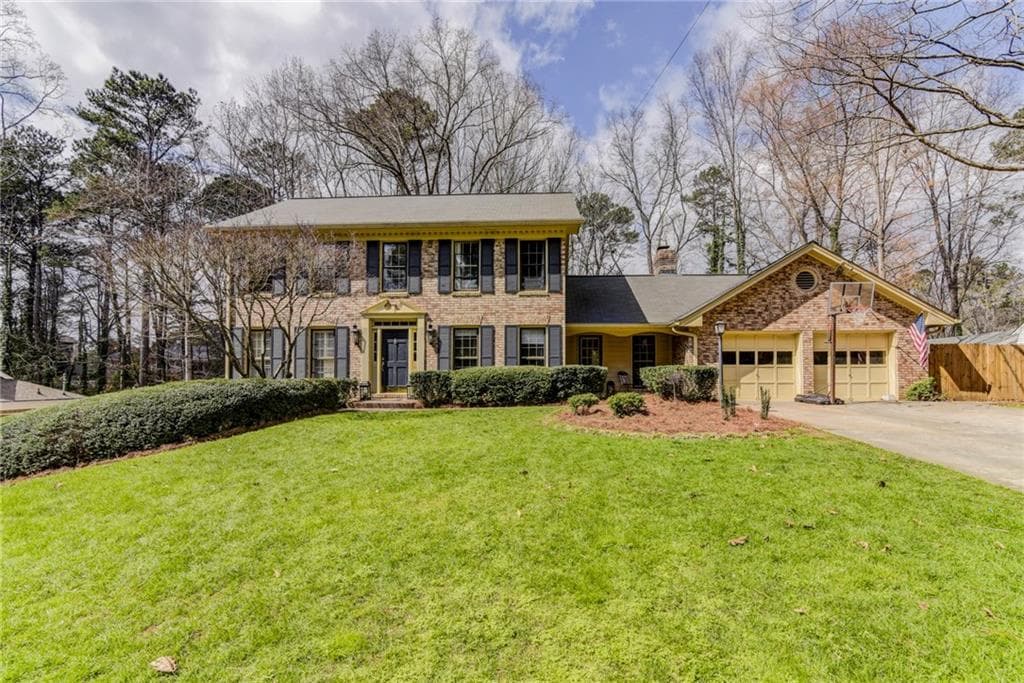 1100 Winding Branch Circle, Dunwoody, GA 30338 — most recent listing photo