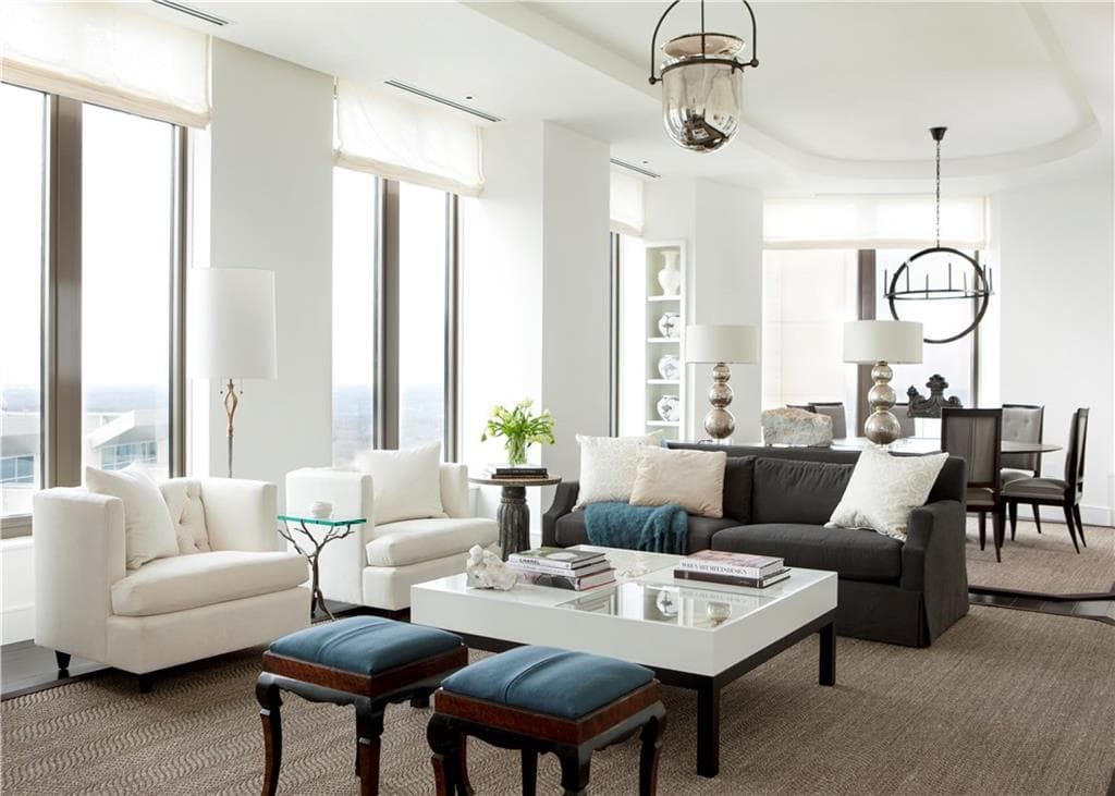 2 bedroom, 3,180 sq ft condominium sold at 3376 Peachtree Road 38A, Atlanta, GA 30326