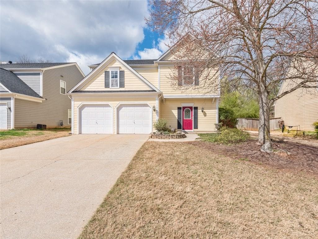 3 bedroom, 2,464 sq ft single family residence sold at 1325 Lyndhurst Way, Roswell, GA 30075