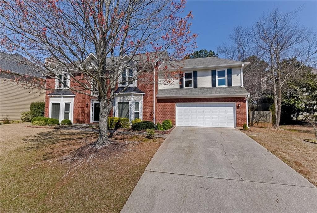5 bedroom, 3,204 sq ft single family residence sold at 270 Lirac Court, Alpharetta, GA 30022