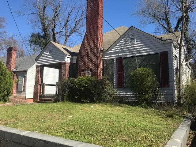 3 bedroom, 968 sq ft single family residence sold at 1071 White Oak Avenue, Atlanta, GA 30310