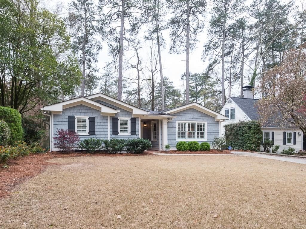 4 bedroom, 2,247 sq ft single family residence sold at 62 Lakeland Drive, Atlanta, GA 30305