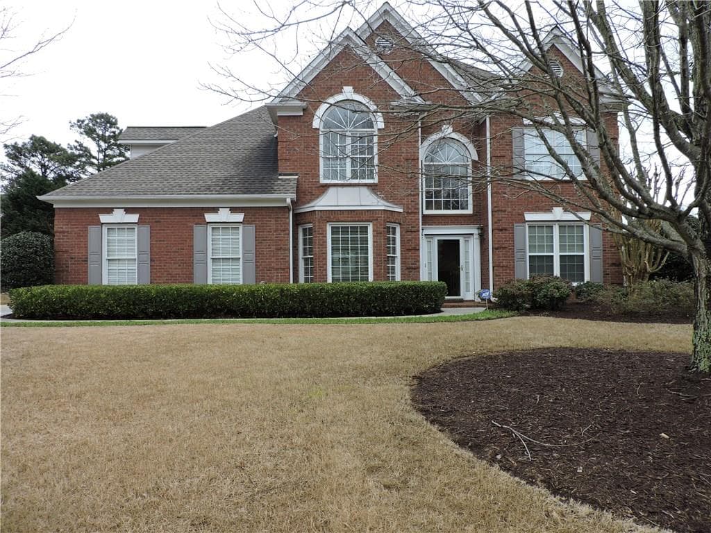 4 bedroom, 2,744 sq ft single family residence sold at 7160 Fawn Lake Drive, Alpharetta, GA 30005