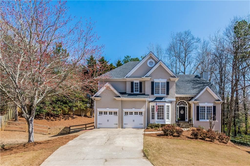 5 bedroom, 3,098 sq ft single family residence sold at 4560 SUDBURY Court, Suwanee, GA 30024
