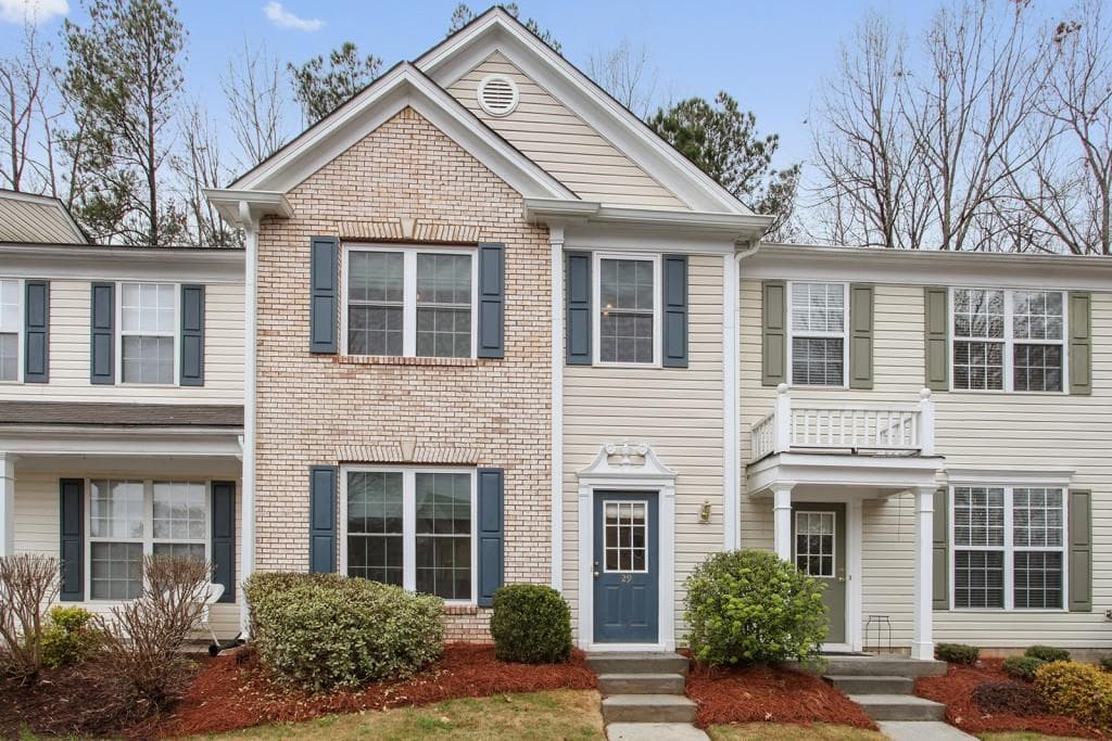 3 bedroom, 1,370 sq ft townhouse sold at 4645 Valais Court 29, Alpharetta, GA 30022